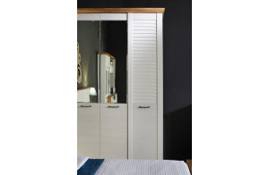 Четырехстворчатый шкаф для одежды СК-8 (СА/ОРН) Кантри с зеркалом